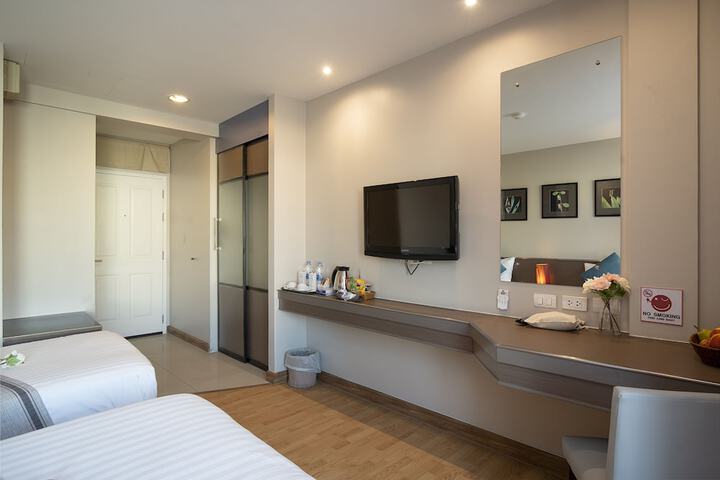 Room 16 of 39