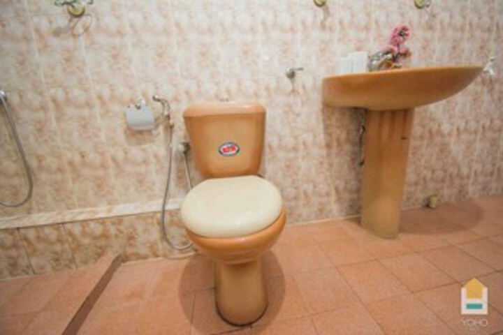 Room 4 of 22