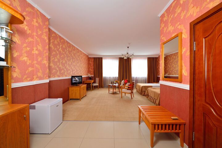 Room 3 of 23