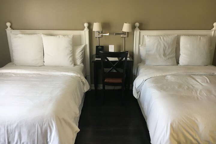 Room 8 of 37