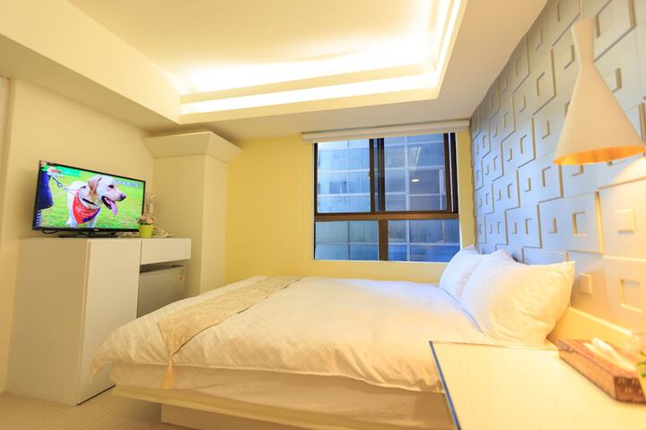 Room 12 of 60