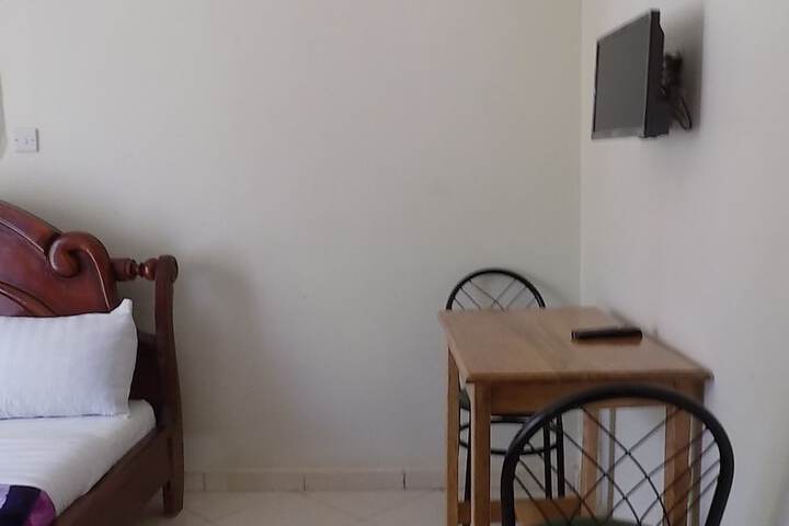 Room 16 of 31