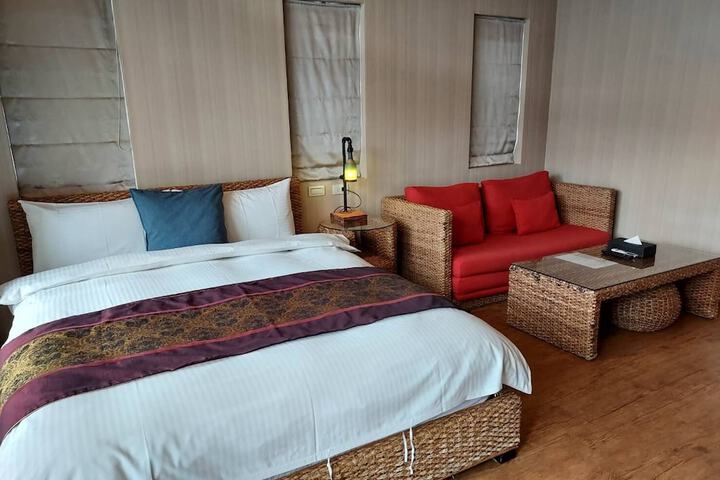 Room 20 of 46