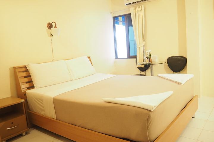 Room 19 of 61