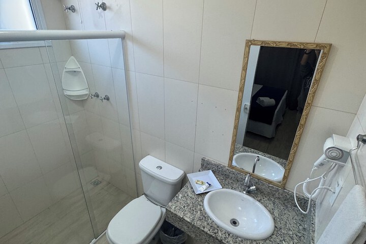 Room 15 of 21