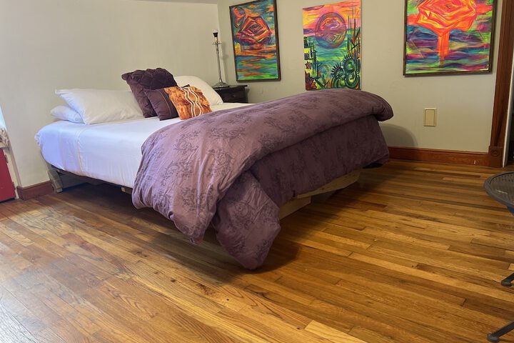 Room 19 of 105