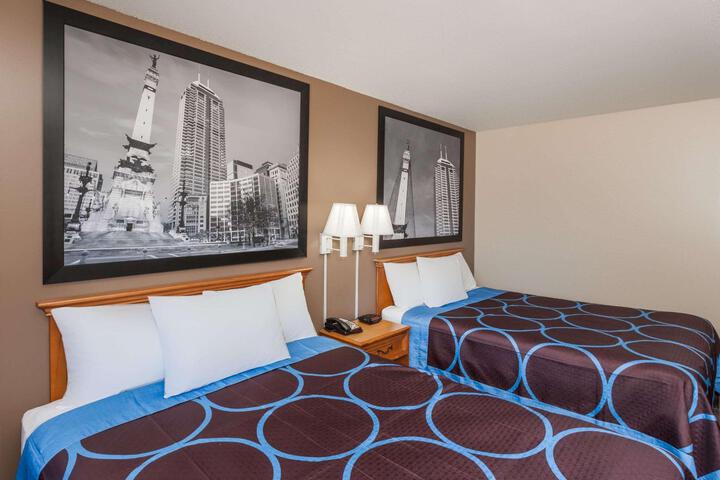Standard Room, King or Two Doubles (2 of 2)