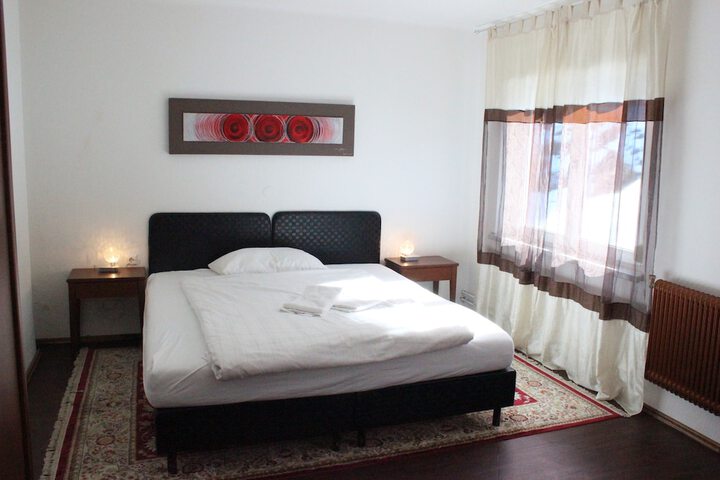 Room 7 of 20