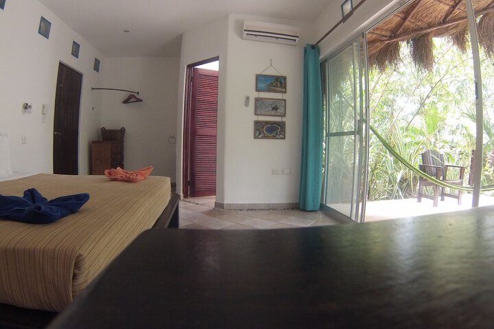 Room 6 of 47