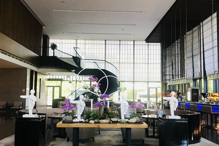 Lobby Entry