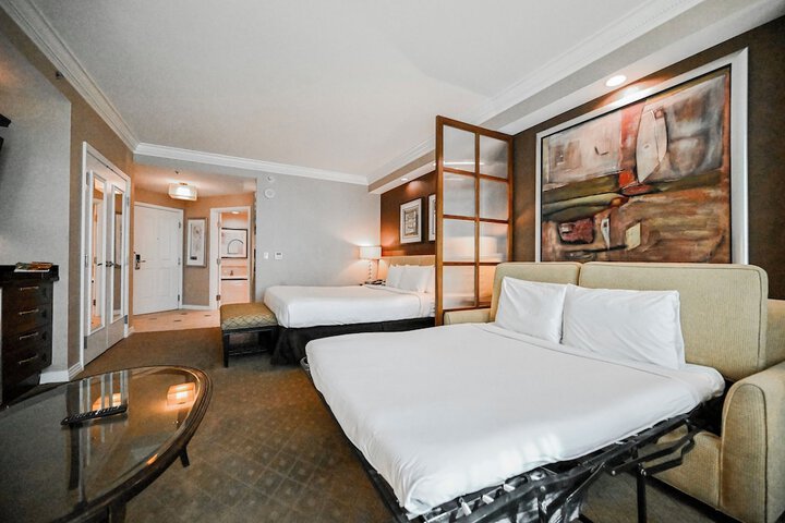 Room 26 of 105