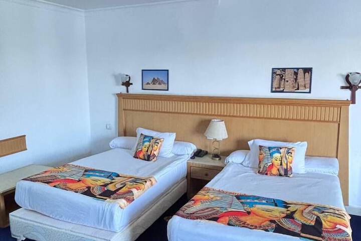 Room 22 of 117