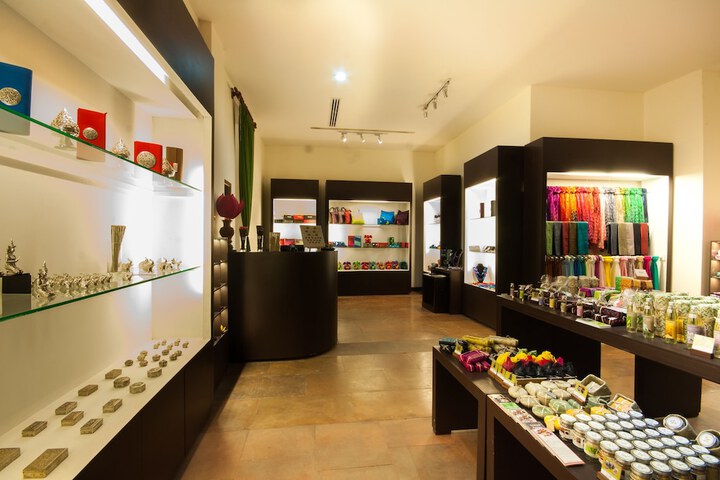 Gift Shop 50 of 101