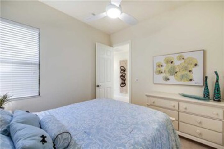Room 22 of 22