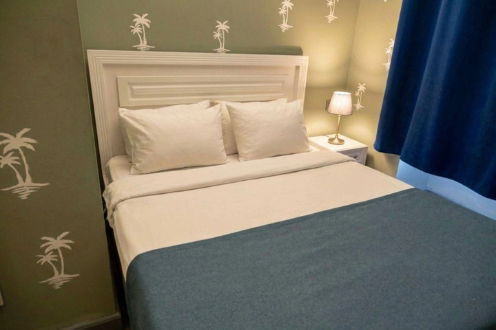 Room 6 of 21