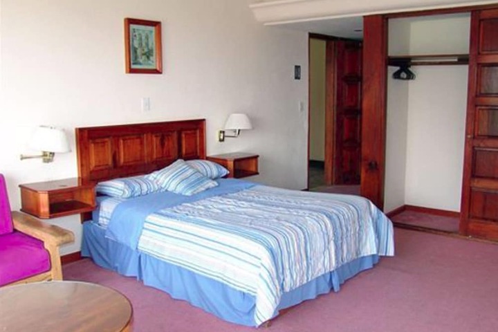 Room 25 of 60