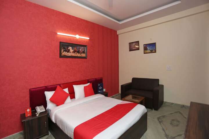 OYO 19331 HOMEYSTAY