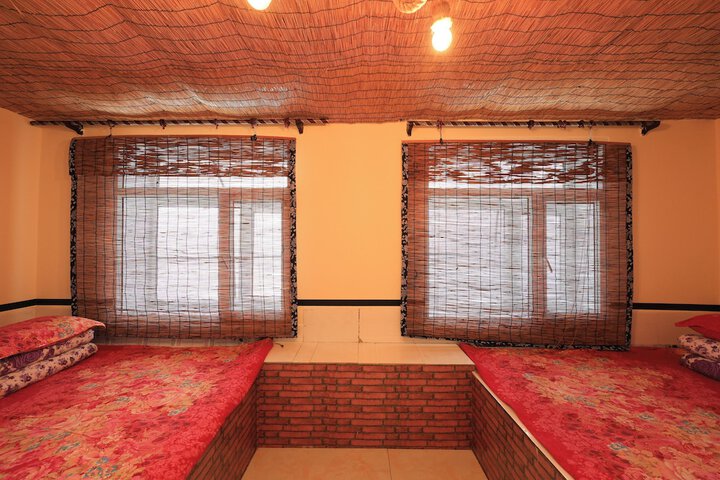 Room 40 of 84