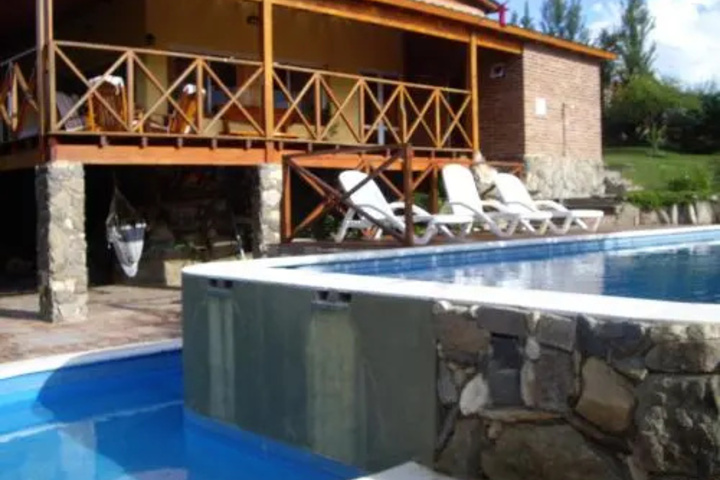 Pool 11 of 24