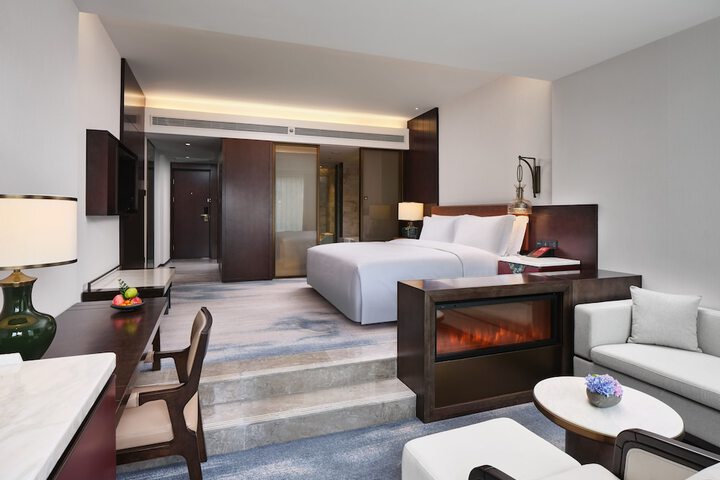 Room 20 of 152