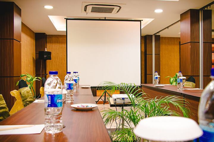 Meeting 37 of 48