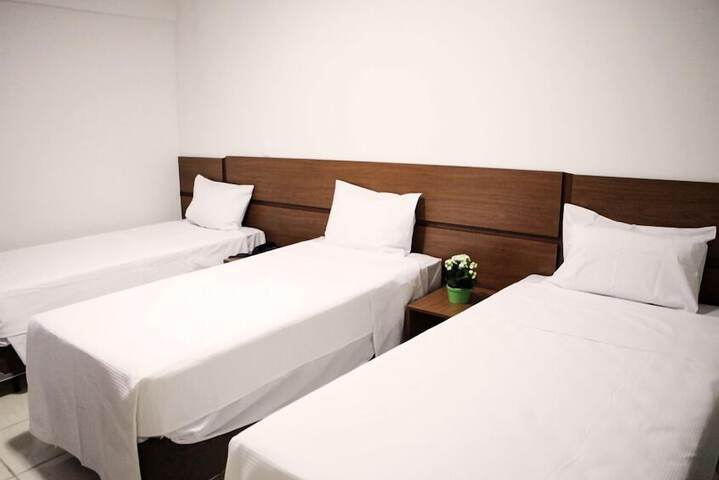 Room 8 of 15