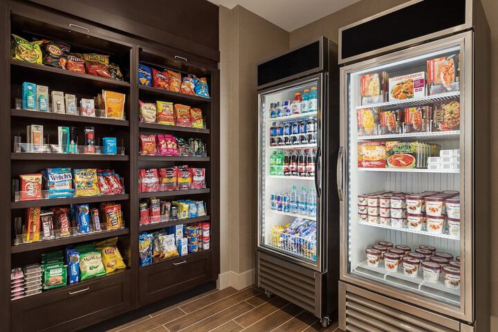 Snack bar