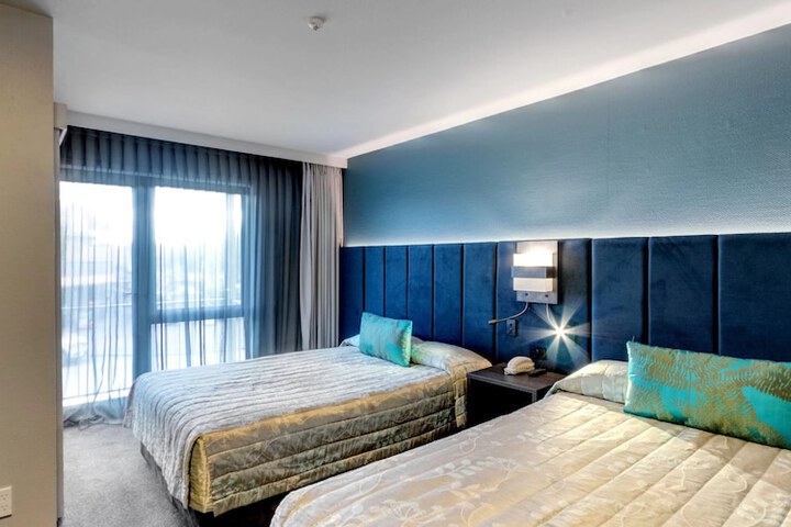 Room 9 of 59