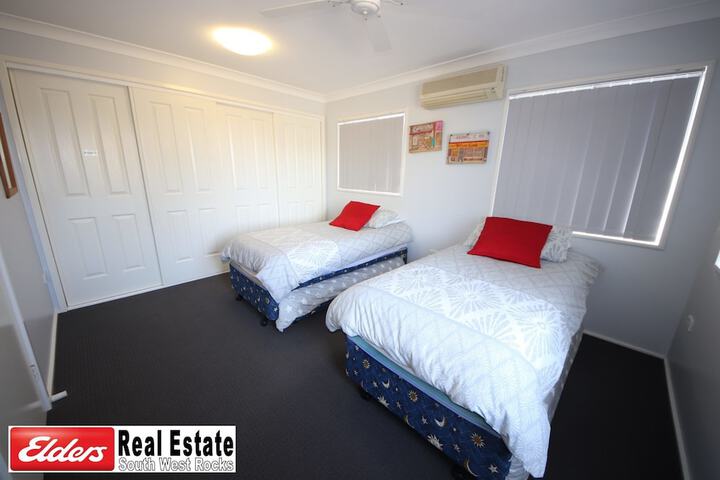 Room 3 of 17
