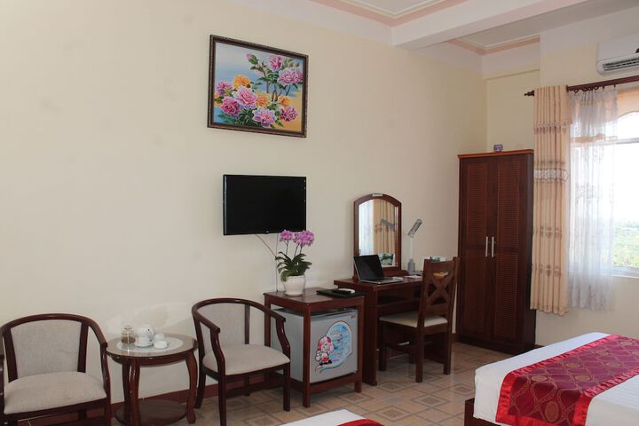Room 15 of 44