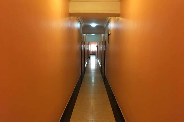 Ballroom/Hall 21 of 22