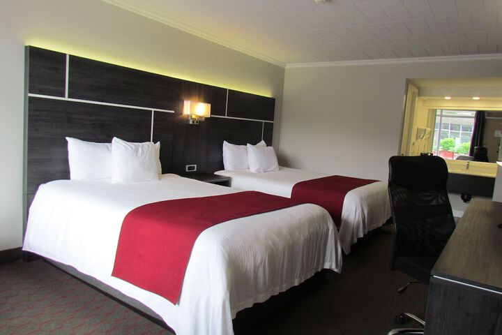 Room 8 of 64