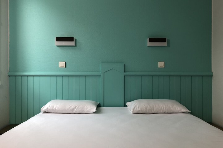 Room 7 of 67