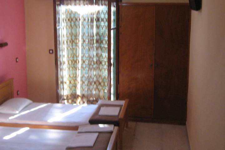 Room 3 of 17