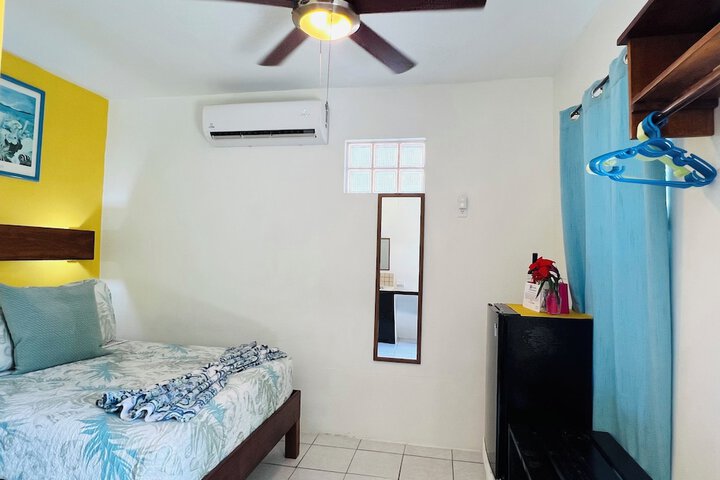 Room 34 of 180