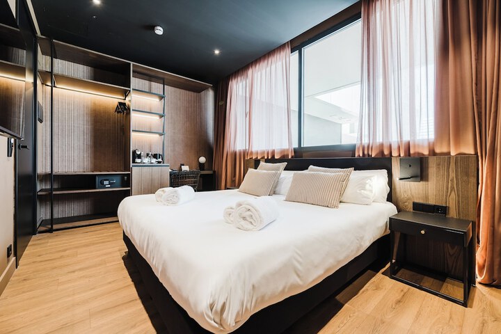 Room 20 of 45