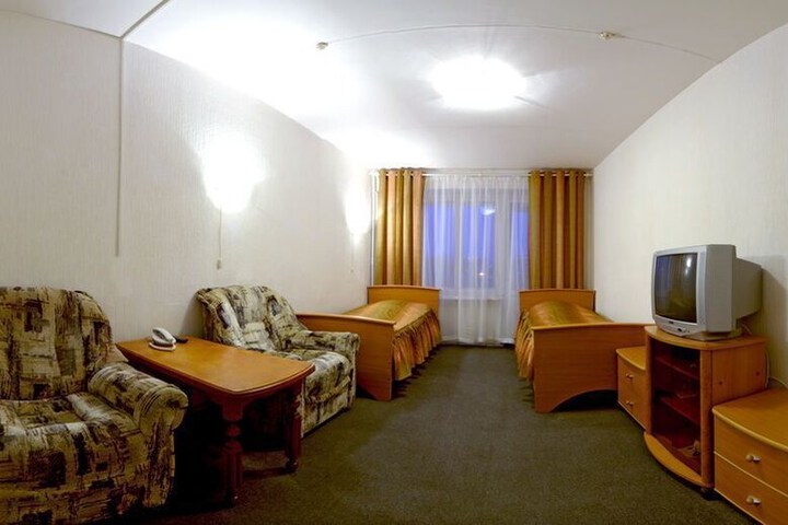 Room 9 of 116
