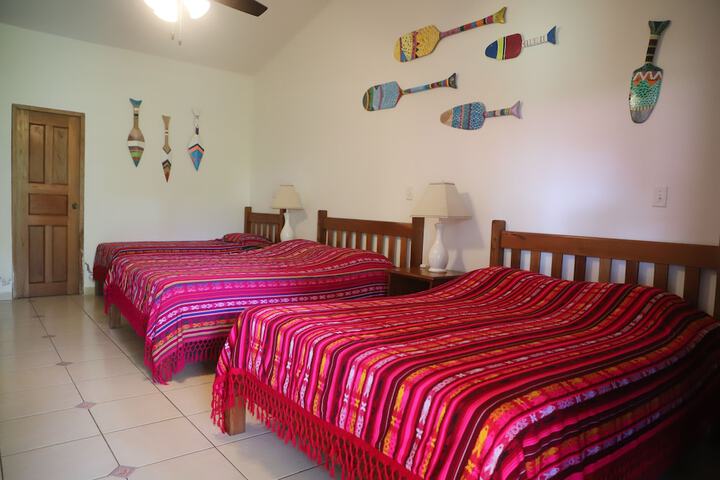 Room 6 of 71