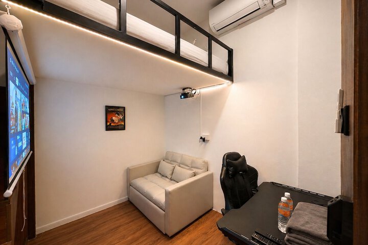 Room 67 of 121