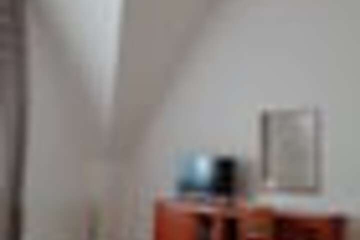 Room 20 of 324