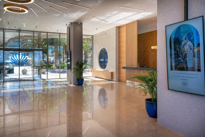 Lobby Photos