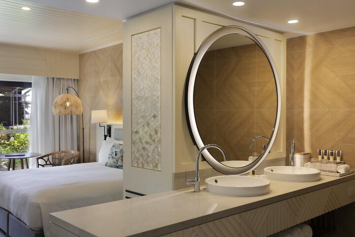 Room 46 of 310