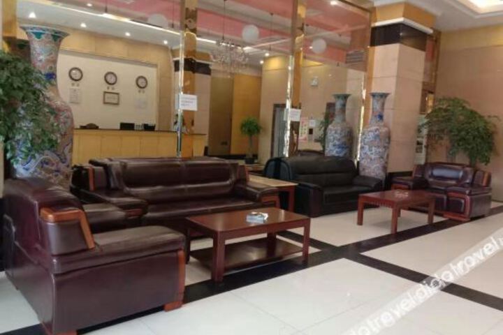 Hotel Interior 4 of 6