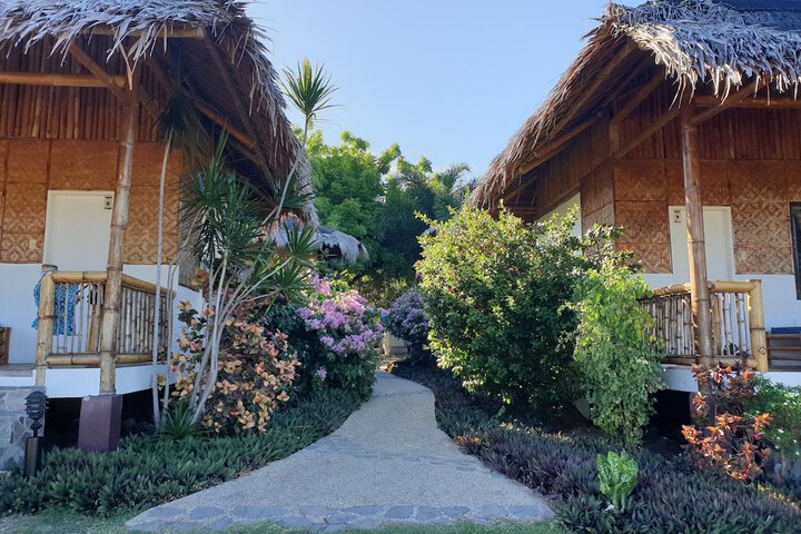 Hotel Exterior 64 of 74