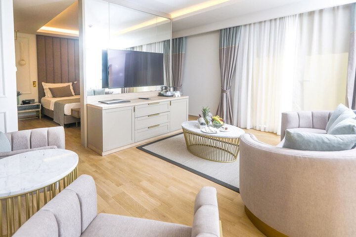 Room 31 of 203