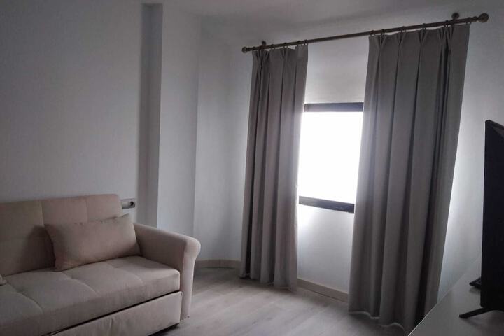 Room 12 of 53