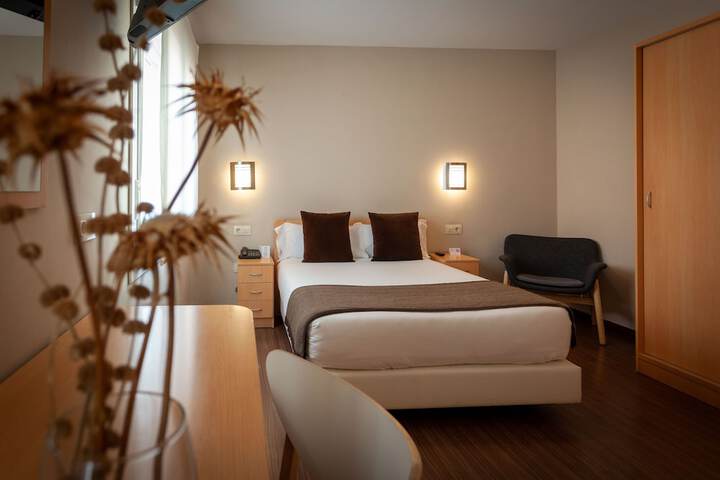 Room 30 of 47