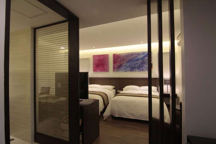 Room 11 of 59