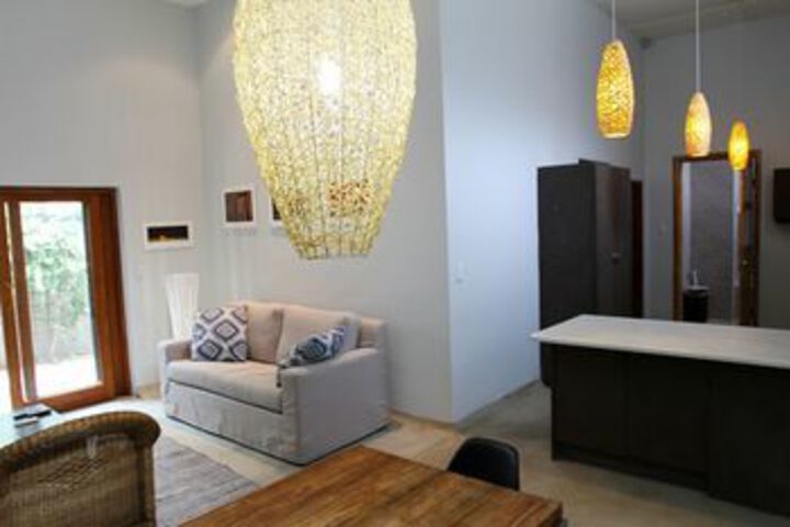 Room 10 of 15