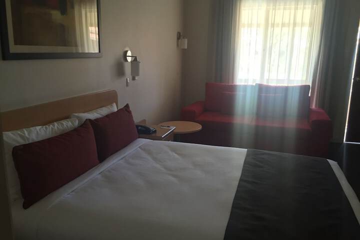Room 5 of 46